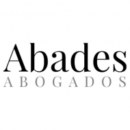 Abades Abogados Destacan como Especialistas en Herencias en Madrid y Sevilla