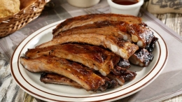 Costillas al horno con salsa barbacoa