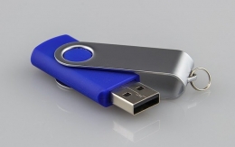 Beneficios de Regalar Memorias USB Personalizadas