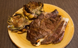 Descubre la auténtica parrillada de carne a la brasa en Girona