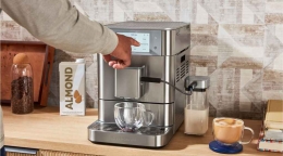 Prepare tasty coffee drinks using espresso machines