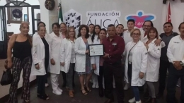 Régimen sigue enviando médicos a México, a pesar de la crisis sanitaria en Cuba